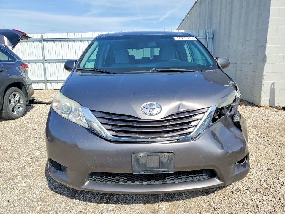 Aukcja sprzedaży 2016 Toyota Sienna, vin: 5TDKK3DC4GS756480, numer aukcji: 50483716