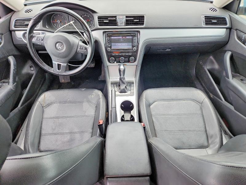 50992956 :رقم المزاد ، 1VWBN7A34DC002900 vin ، 2013 Volkswagen Passat مزاد بيع