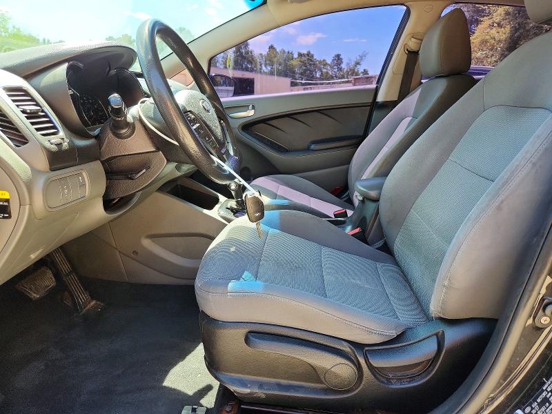 2018 Kia Forte მანქანა იყიდება აუქციონზე, vin: 3KPFK4A79JE203968, აუქციონის ნომერი: 50409056
