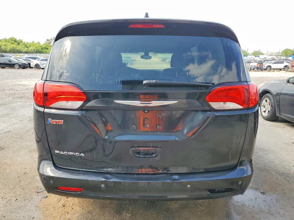Продажа на аукционе авто 2017 Chrysler Pacifica, vin: 2C4RC1CG0HR608664, номер лота: 52049836