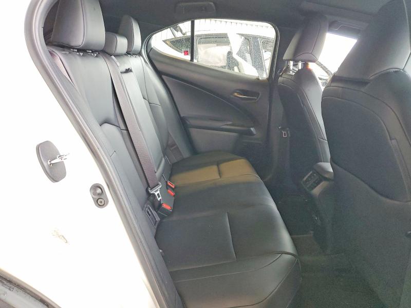 50521126 :رقم المزاد ، JTHP3JBH9L2021905 vin ، 2020 Lexus Ux مزاد بيع