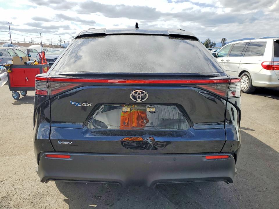 51536076 :رقم المزاد ، JTMAAAAA1SA056038 vin ، 2025 Toyota Bz4x مزاد بيع