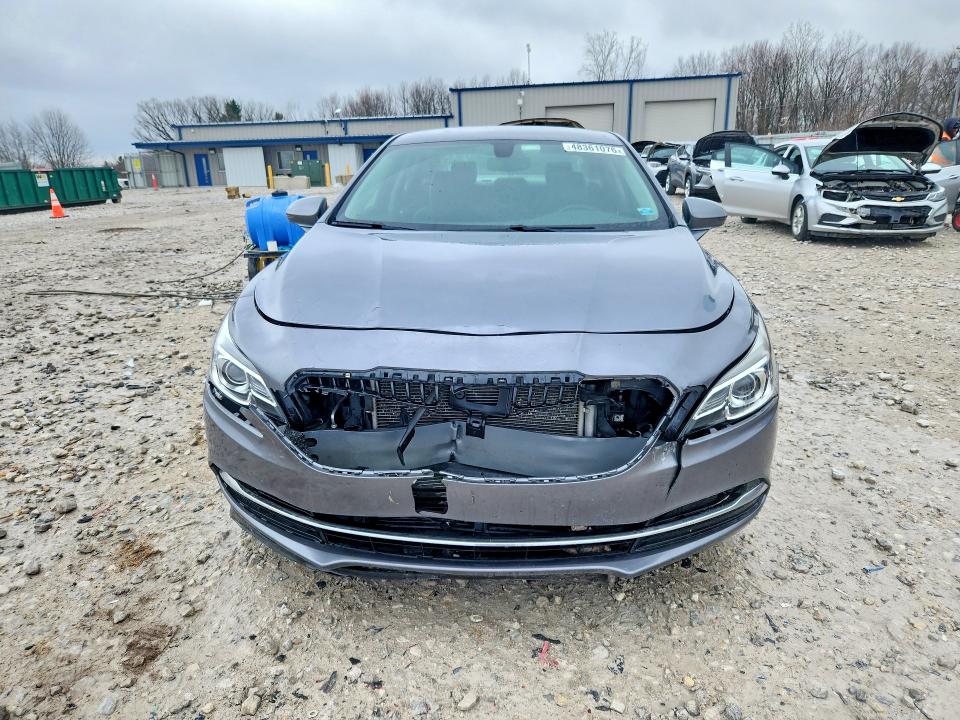 48361076 :رقم المزاد ، 1G4ZP5SS9JU142836 vin ، 2018 Buick Lacrosse مزاد بيع