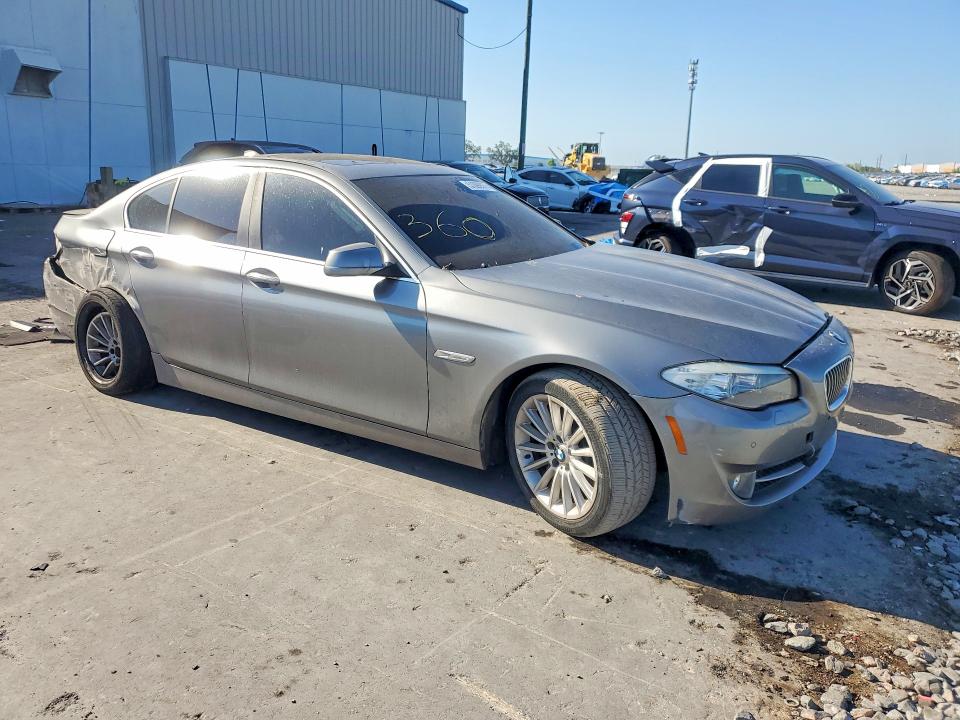 51099576 :رقم المزاد ، WBAFR7C5XCC810574 vin ، 2012 Bmw 535 مزاد بيع