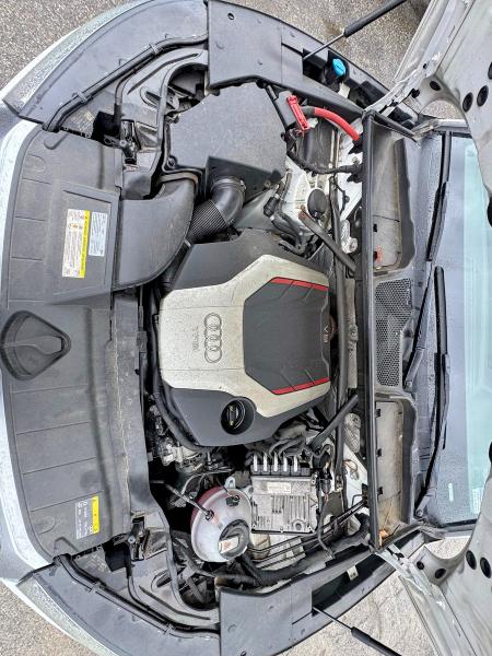 2018 Audi Sq5 მანქანა იყიდება აუქციონზე, vin: WA1A4AFY7J2009502, აუქციონის ნომერი: 49484216