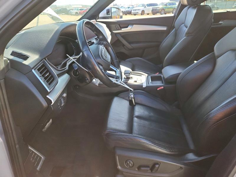 48718496 :رقم المزاد ، WA1FNAFY0L2083608 vin ، 2020 Audi Q5 مزاد بيع
