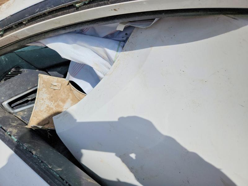 48660016 :رقم المزاد ، 5YFB4RBE5LP010401 vin ، 2020 Toyota Corolla مزاد بيع