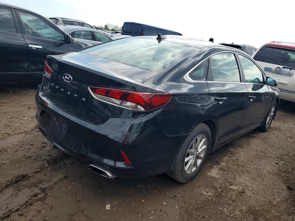 2018 Hyundai Sonata მანქანა იყიდება აუქციონზე, vin: 5NPE24AF9JH720606, აუქციონის ნომერი: 51801756