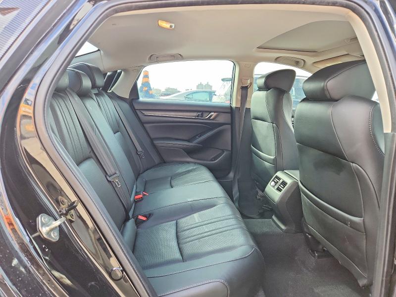 50105536 :رقم المزاد ، 1HGCV1F59KA136536 vin ، 2019 Honda Accord مزاد بيع
