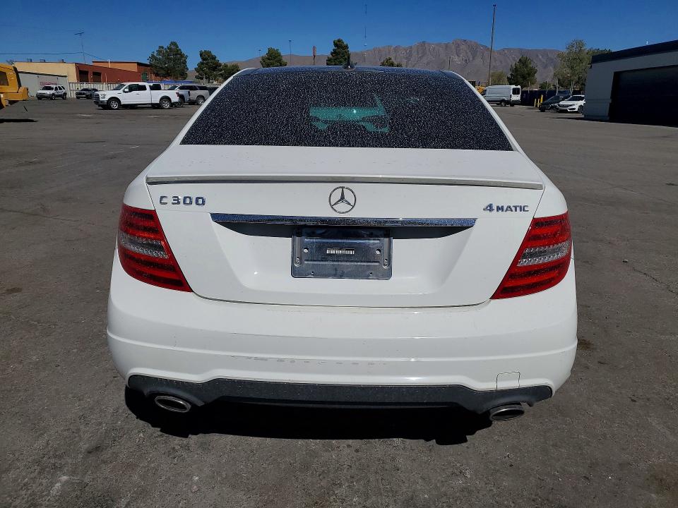 Продажа на аукционе авто 2014 Mercedes-benz C, vin: WDDGF8AB5ER316062, номер лота: 50262626