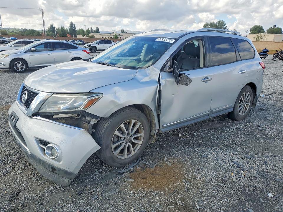 2016 Nissan Pathfinder მანქანა იყიდება აუქციონზე, vin: 5N1AR2MN1GC646003, აუქციონის ნომერი: 47913786