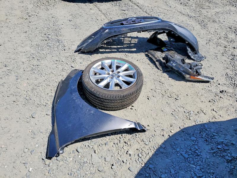 2018 Mazda 3 მანქანა იყიდება აუქციონზე, vin: 3MZBN1L39JM211053, აუქციონის ნომერი: 50466886