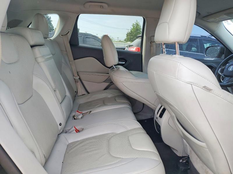 49631586 :رقم المزاد ، 1C4PJMDN3KD191689 vin ، 2019 Jeep Cherokee مزاد بيع