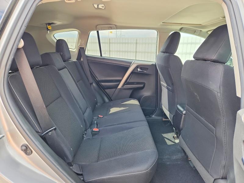 2018 Toyota Rav4 მანქანა იყიდება აუქციონზე, vin: 2T3RFREV0JW814290, აუქციონის ნომერი: 51093646