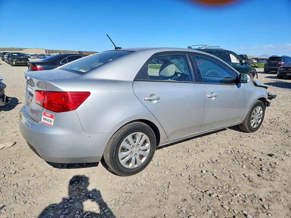 2010 Kia Forte მანქანა იყიდება აუქციონზე, vin: KNAFU4A24A5064372, აუქციონის ნომერი: 50817326