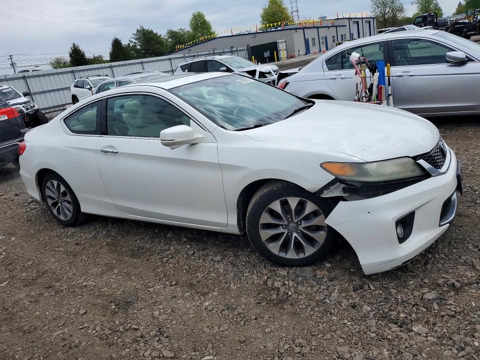 50553826 :رقم المزاد ، 1HGCT1B85DA011915 vin ، 2013 Honda Accord مزاد بيع