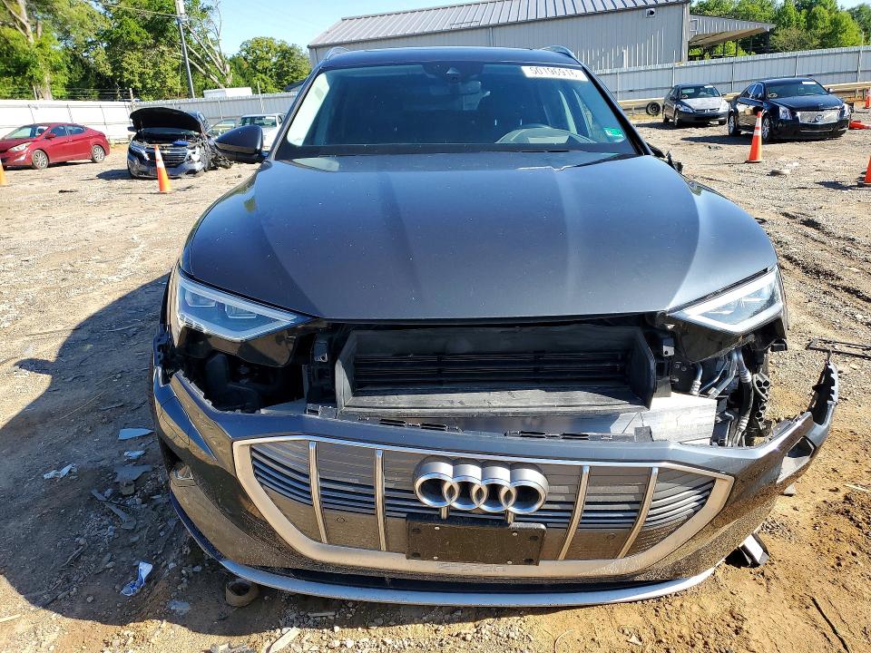 Aukcja sprzedaży 2019 Audi E-tron, vin: WA1VAAGE7KB024775, numer aukcji: 50196916