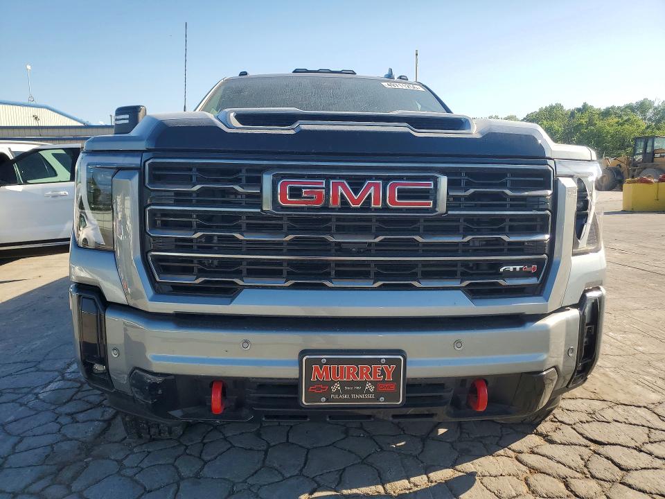 Продажа на аукционе авто 2025 Gmc Sierra, vin: 1GT4UPEY0SF110592, номер лота: 49711256