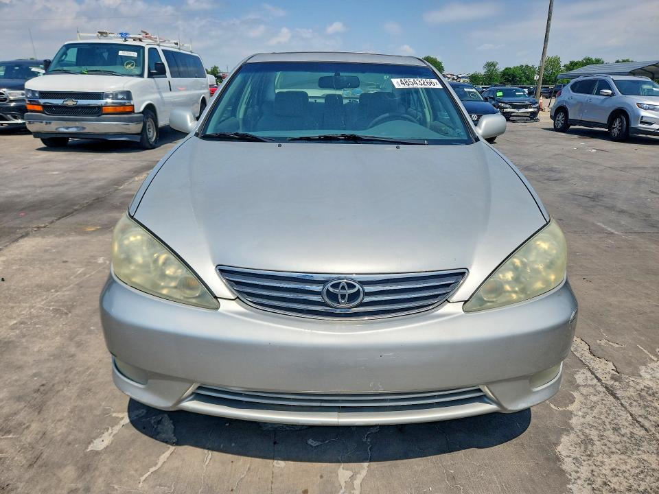 48543266 :رقم المزاد ، 4T1BF30K76U635577 vin ، 2006 Toyota Camry مزاد بيع