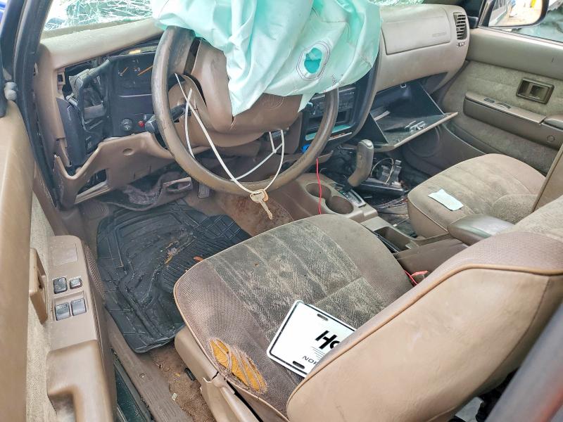 51787926 :رقم المزاد ، 4TASN92N5YZ653854 vin ، 2000 Toyota Tacoma مزاد بيع
