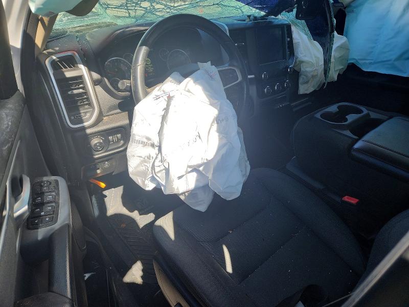 49727536 :رقم المزاد ، 1C6SRFFT5KN575579 vin ، 2019 Ram 1500 مزاد بيع