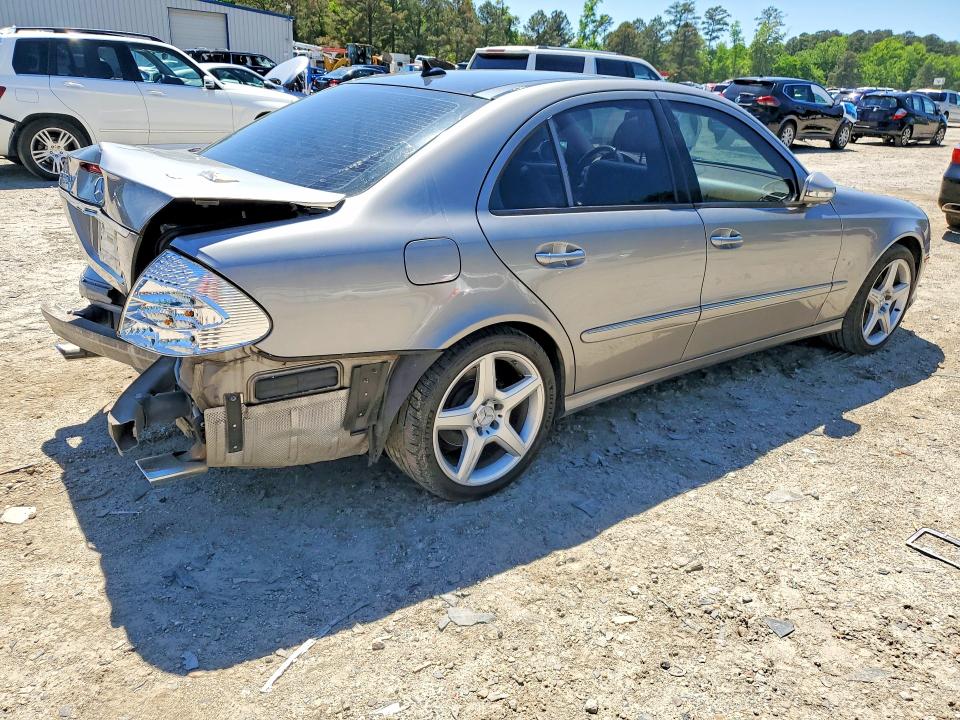 50187846 :رقم المزاد ، WDBUF56X78B316544 vin ، 2008 Mercedes-benz E مزاد بيع