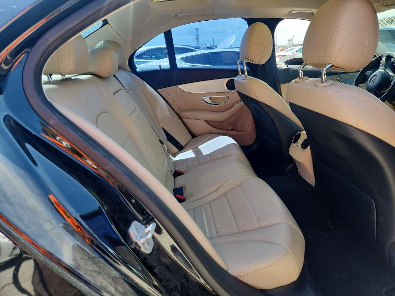 2016 Mercedes-benz C მანქანა იყიდება აუქციონზე, vin: 55SWF4KB3GU125180, აუქციონის ნომერი: 51861766