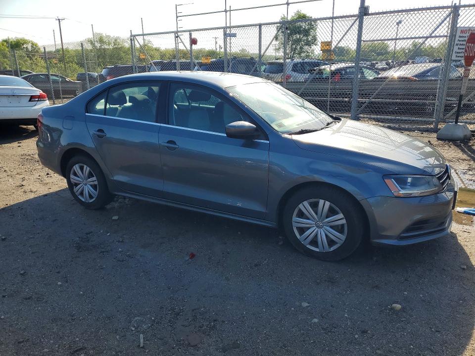 51775066 :رقم المزاد ، 3VW167AJXHM413438 vin ، 2017 Volkswagen Jetta مزاد بيع