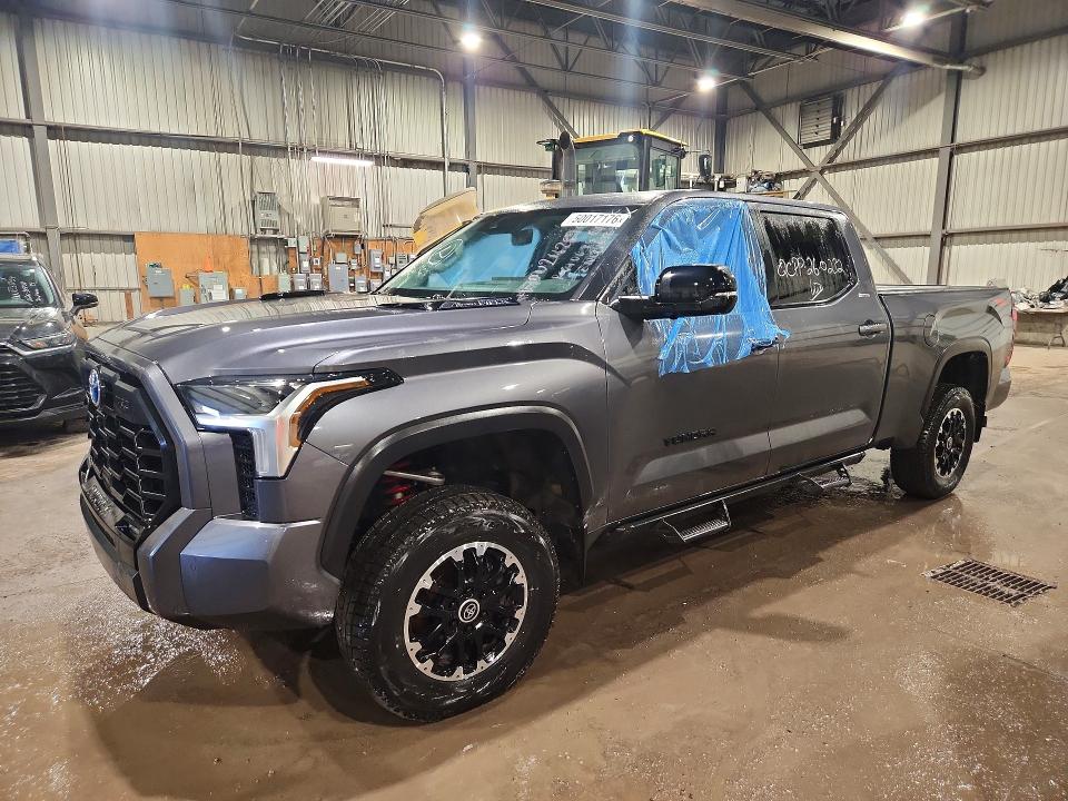 50017176 :رقم المزاد ، 5TFWC5EC8RX005629 vin ، 2024 Toyota Tundra مزاد بيع