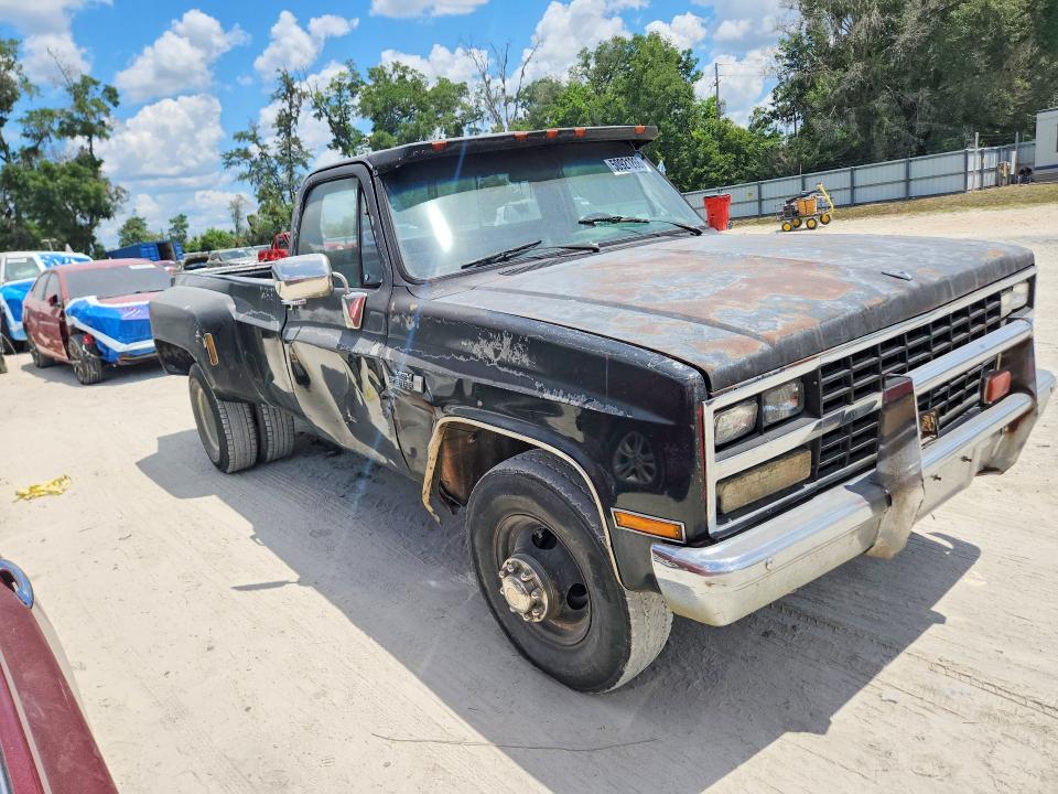 50921266 :رقم المزاد ، CCY245A151771 vin ، 1975 Chevrolet 20/2500 مزاد بيع