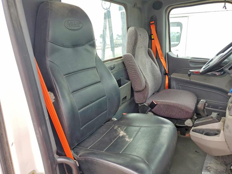 Продажа на аукционе авто 2016 Peterbilt 579, vin: 1XPBA48X1GD361690, номер лота: 50601556