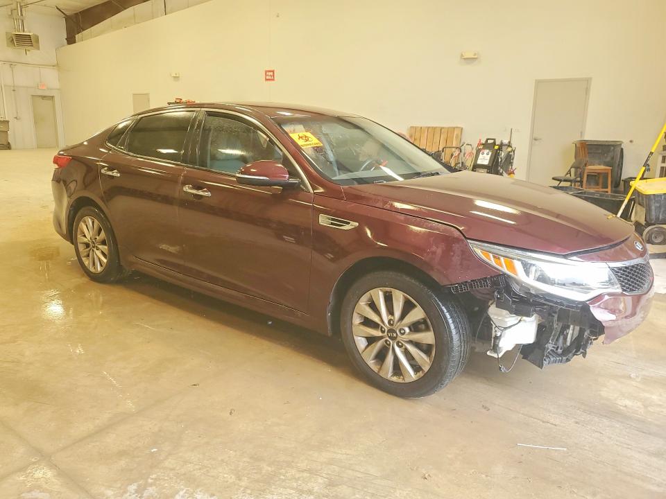 Продаж на аукціоні авто 2018 Kia Optima, vin: 5XXGT4L37JG271463, номер лоту: 51685966