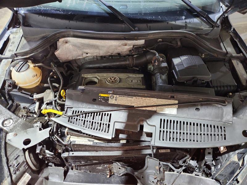 2014 Volkswagen Tiguan მანქანა იყიდება აუქციონზე, vin: WVGBV3AXXEW058799, აუქციონის ნომერი: 50057256