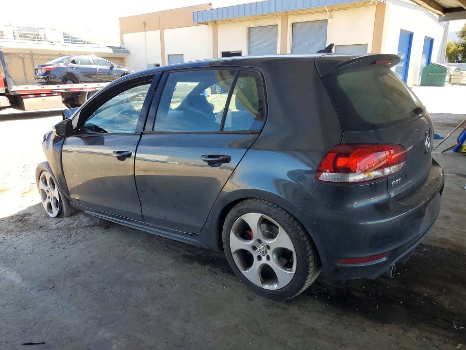 49154086 :رقم المزاد ، WVWHD7AJ7AW395672 vin ، 2010 Volkswagen Gti مزاد بيع