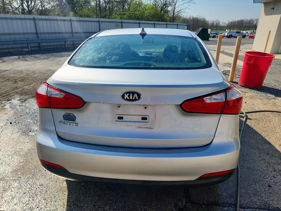 Продажа на аукционе авто 2016 Kia Forte, vin: KNAFK4A61G5527439, номер лота: 50150256