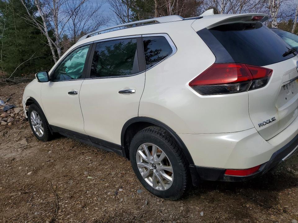 79713585 :رقم المزاد ، 5N1AT2MV1KC808058 vin ، 2019 Nissan Rogue مزاد بيع