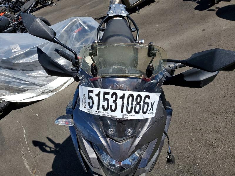 51531086 :رقم المزاد ، JKALE8C13HDA00304 vin ، 2017 Kawasaki Kle300 مزاد بيع