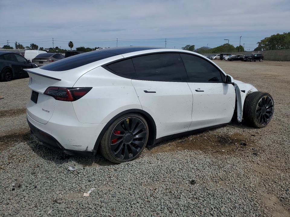 Продаж на аукціоні авто 2022 Tesla Model Y, vin: 7SAYGDEF7NF486532, номер лоту: 48693236