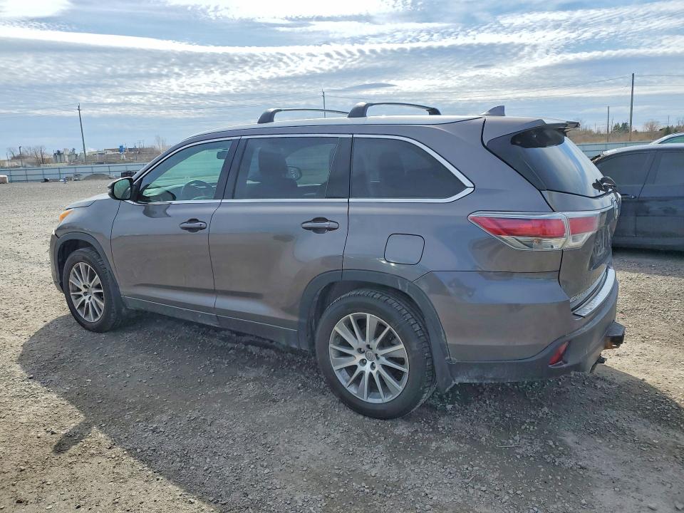 50980276 :رقم المزاد ، 5TDJKRFH6FS136753 vin ، 2015 Toyota Highlander مزاد بيع