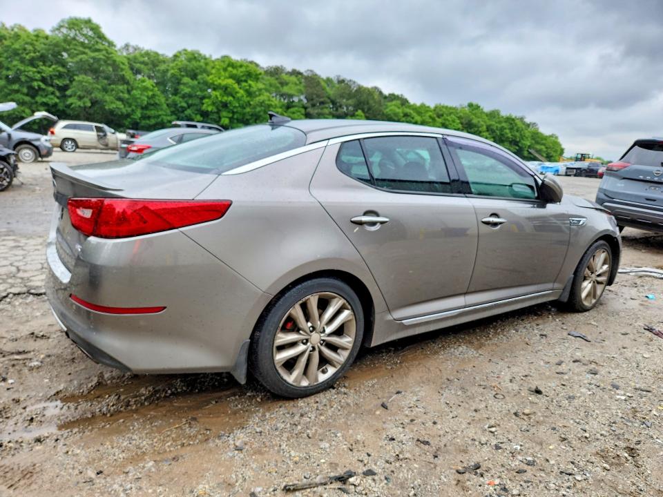 Продажа на аукционе авто 2015 Kia Optima, vin: 5XXGR4A6XFG480599, номер лота: 51820796