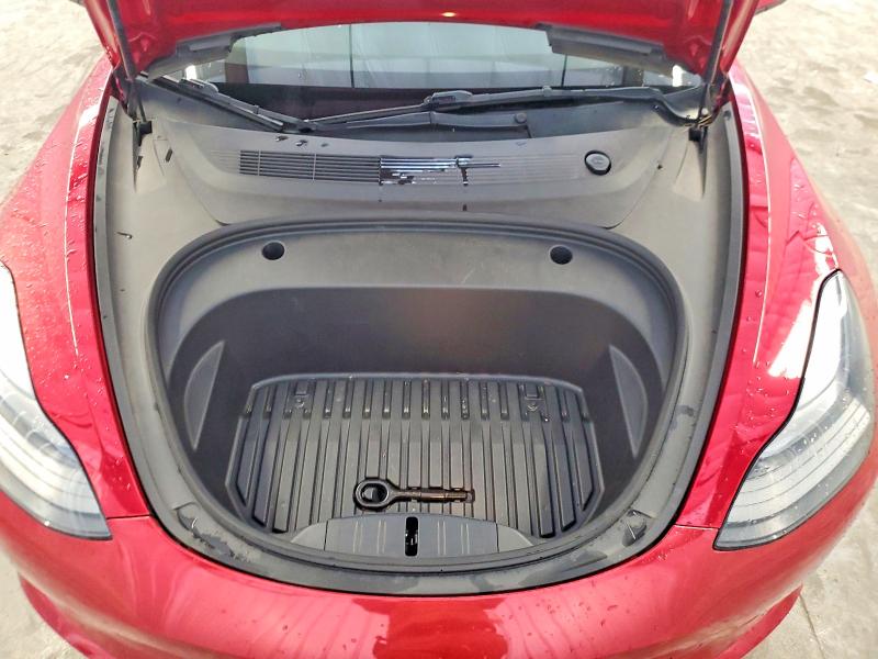 51817976 :رقم المزاد ، 5YJ3E1EAXPF437831 vin ، 2023 Tesla Model 3 مزاد بيع