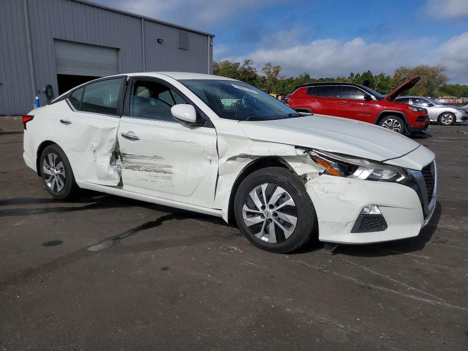 51001916 :رقم المزاد ، 1N4BL4BV5KC179224 vin ، 2019 Nissan Altima مزاد بيع