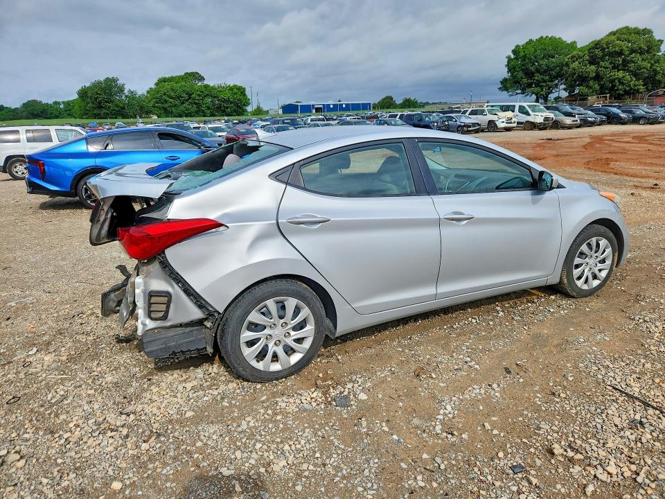2012 Hyundai Elantra მანქანა იყიდება აუქციონზე, vin: 5NPDH4AEXCH140589, აუქციონის ნომერი: 51531746