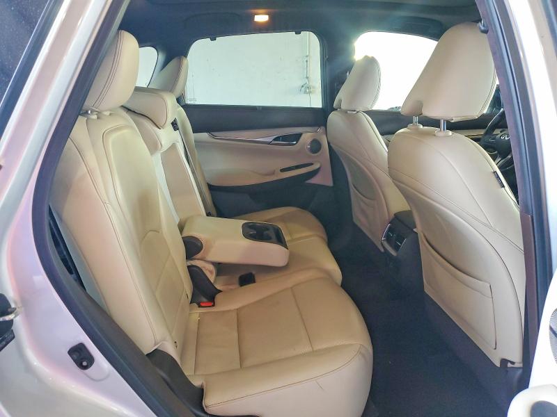Продажа на аукционе авто 2019 Infiniti Qx50, vin: 3PCAJ5M38KF122354, номер лота: 47713786