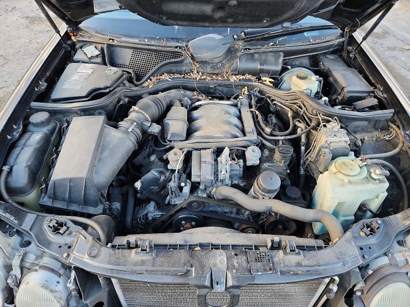 2001 Mercedes Benz E-class მანქანა იყიდება აუქციონზე, vin: WDBJF82J81X045086, აუქციონის ნომერი: 50523186