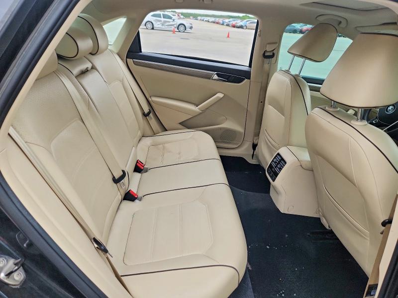 Aukcja sprzedaży 2017 Volkswagen Passat, vin: 1VWGT7A3XHC013272, numer aukcji: 49909366