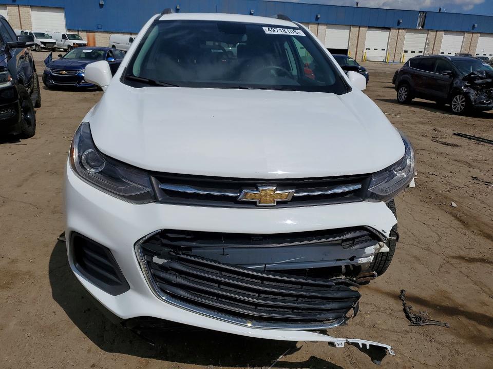 49718106 :رقم المزاد ، KL7CJLSB1JB580677 vin ، 2018 Chevrolet Trax مزاد بيع