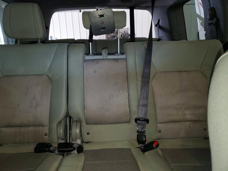 49551316 :رقم المزاد ، 5FNYF4H3XFB048123 vin ، 2015 Honda Pilot مزاد بيع