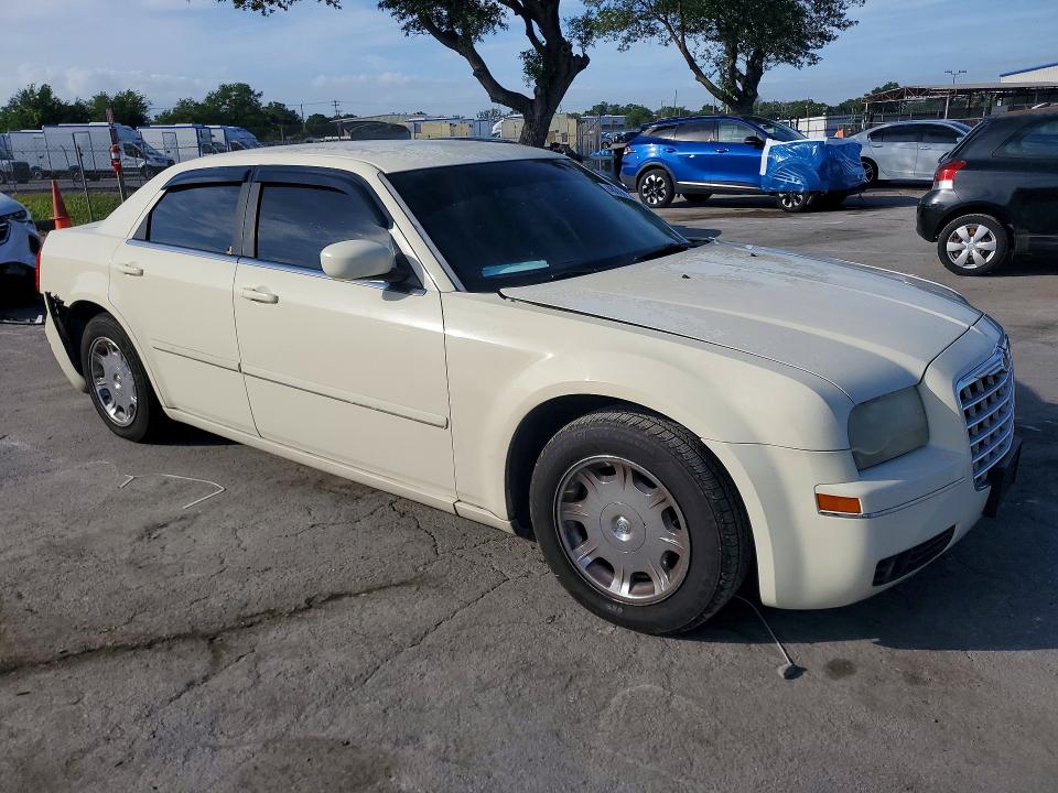 48316156 :رقم المزاد ، 2C3JA53G25H580110 vin ، 2005 Chrysler 300 مزاد بيع