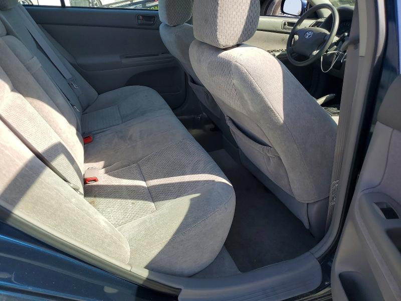 2004 Toyota Camry მანქანა იყიდება აუქციონზე, vin: 4T1BE32K74U263333, აუქციონის ნომერი: 79902135